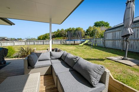 Photo of property in 3 Magnolia Lane, Kaukapakapa, Helensville, 0875