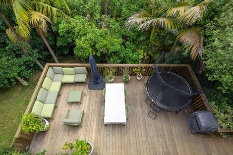 Photo of property in 2/35a Rangatira Road, Beach Haven, Auckland, 0626