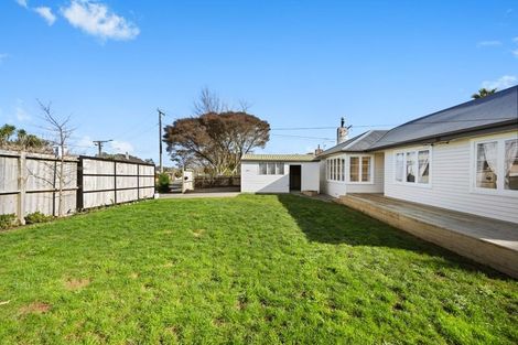 Photo of property in 62 Mount View Road, Melville, Hamilton, 3206