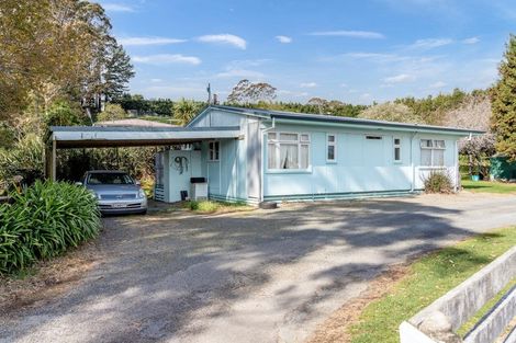 Photo of property in 35 Shady Lane, Welcome Bay, Tauranga, 3175