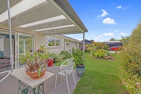 Photo of property in 10 Kew Place, Richmond Heights, Taupo, 3330