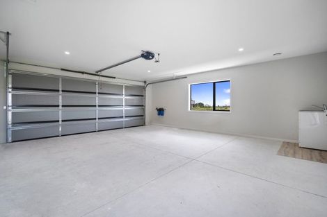 Photo of property in 539 Cemetery Road, Sanson, Palmerston North, 4479