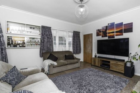 Photo of property in 30 Lemon Street, Otaki, 5512