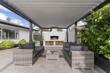 Photo of property in 28 Jane Gifford Place, Half Moon Bay, Auckland, 2012