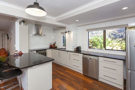 Photo of property in 349 Rosetta Road, Raumati Beach, Paraparaumu, 5032