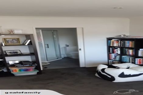 Photo of property in 82 Townsend Road, Miramar, Wellington, 6022