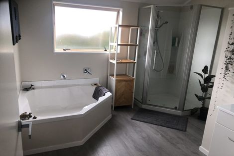 Photo of property in 1 Glenburn Place, Nawton, Hamilton, 3200