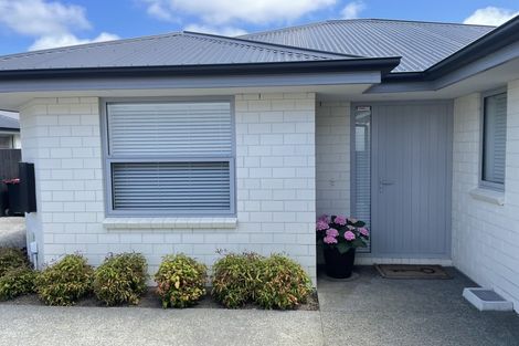 Photo of property in 3/502 Harewood Road, Harewood, Christchurch, 8051