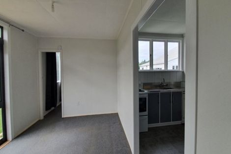 Photo of property in 9b Arawa Place, Castlecliff, Whanganui, 4501