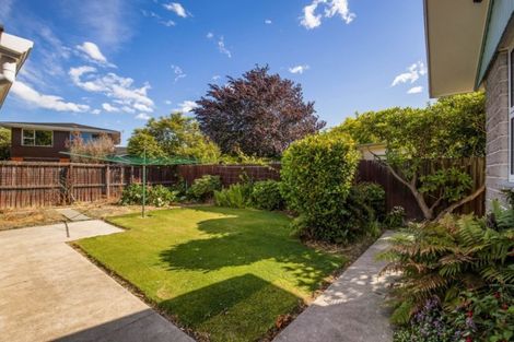 Photo of property in 3 Glenavon Place, Ilam, Christchurch, 8041