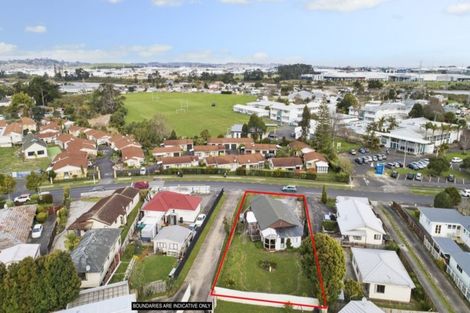 Photo of property in 17 Edgewater Drive, Pakuranga, Auckland, 2010