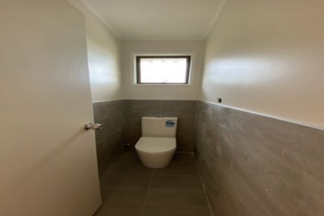 Photo of property in 107 Weatherly Road, Torbay, Auckland, 0630