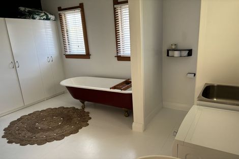 Photo of property in 8 Newton Street, Fitzroy, New Plymouth, 4312