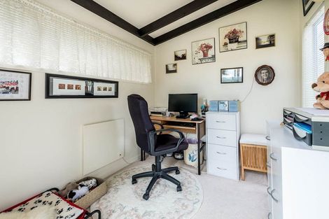 Photo of property in 1/18 Argyle Road, Browns Bay, Auckland, 0630