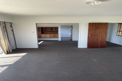 Photo of property in 3 Marama Place, One Tree Point, 0118