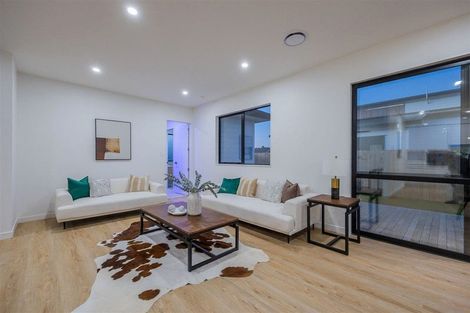 Photo of property in 9 Cutfield Lane, Kumeu, 0810