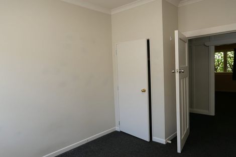 Photo of property in 5 Burrows Avenue, Karori, Wellington, 6012