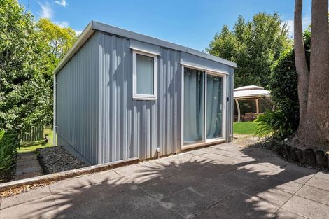 Photo of property in 8 Pegler Drive, Howick, Auckland, 2014