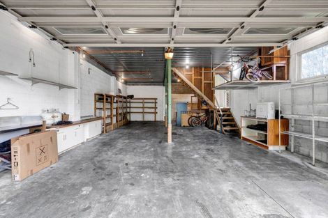 Photo of property in 10b Camden Street, Vogeltown, New Plymouth, 4310