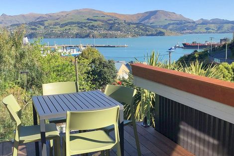 Photo of property in 8a Hawkhurst Road, Lyttelton, 8082