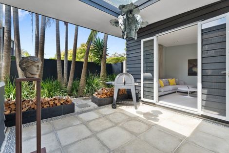 Photo of property in 63 Woodside Road, Mount Eden, Auckland, 1024