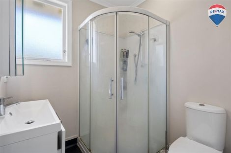 Photo of property in 266 Stokes Valley Road, Stokes Valley, Lower Hutt, 5019