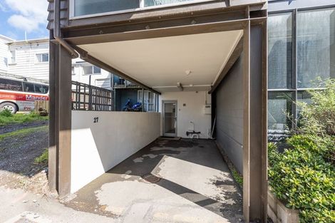 Photo of property in 8/27 Drummond Street, Mount Cook, Wellington, 6021