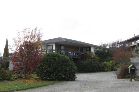 Photo of property in 102 Hunter Crescent, Wanaka, 9305