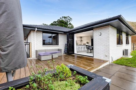 Photo of property in 3 Ruru Lane, Hurworth, New Plymouth, 4310