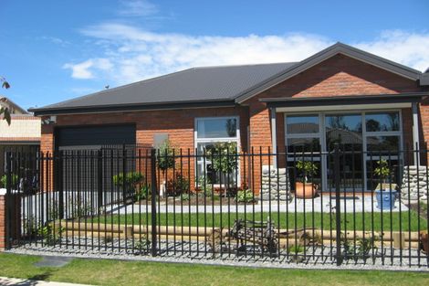 Photo of property in 7 Redfern Street, Northwood, Christchurch, 8051