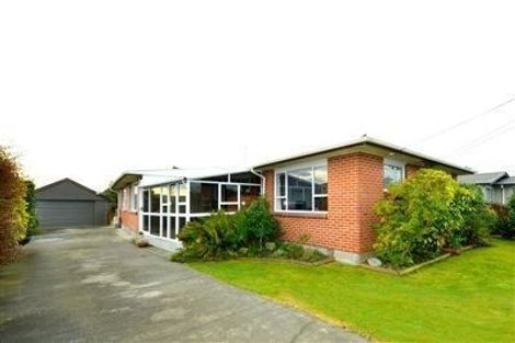 Photo of property in 52 Dunster Street, Burnside, Christchurch, 8053