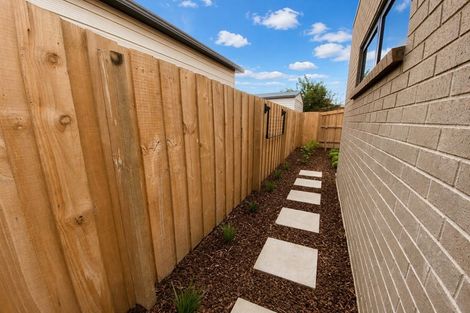 Photo of property in 4/23 Euston Street, Riccarton, Christchurch, 8041