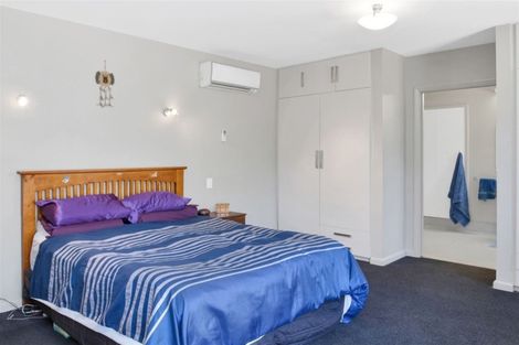 Photo of property in 13 Church Street, Oxford, 7430