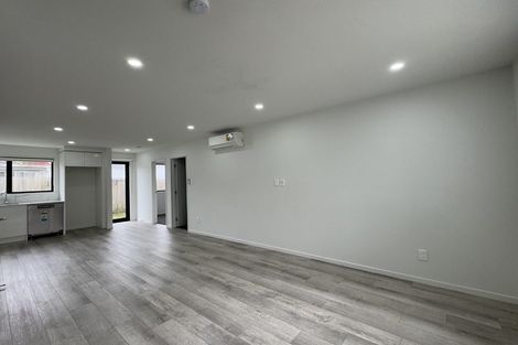 Photo of property in 2/30 Arnwood Street, Manurewa, Auckland, 2102