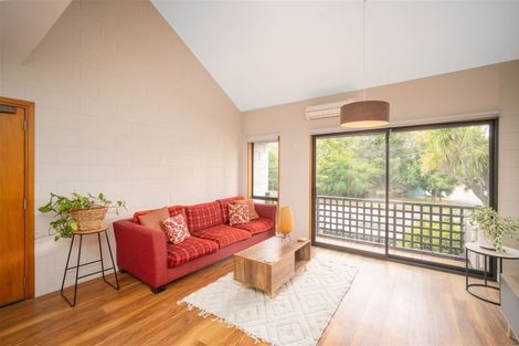 Photo of property in 2/164 Kilmore Street, Christchurch Central, Christchurch, 8013