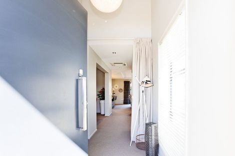 Photo of property in 11 Northside Drive, Waikiwi, Invercargill, 9810