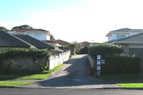 Photo of property in 2/7 Thurston Place, Bucklands Beach, Auckland, 2012