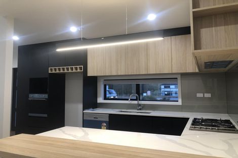 Photo of property in 14 Laquinta Place, Flat Bush, Auckland, 2019