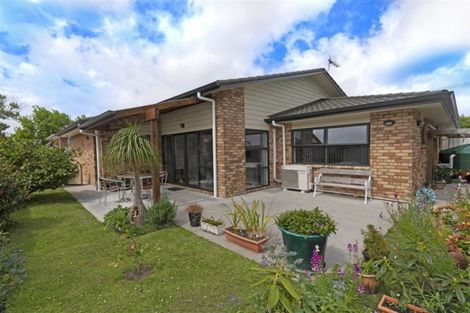 Photo of property in 56a Buscomb Avenue, Henderson, Auckland, 0610