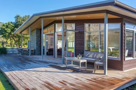 Photo of property in 111 Apperly Street, Whangamata, 3620