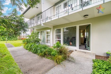 Photo of property in 2/21 Britannia Street, Petone, Lower Hutt, 5012