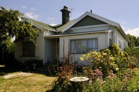 Photo of property in 30 Rhodes Street, Waimate, 7924