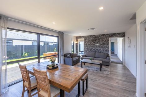 Photo of property in 23 Nicolau Avenue, Rolleston, 7615