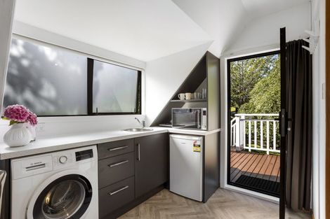 Photo of property in 4 District Road, Roseneath, Port Chalmers, 9023