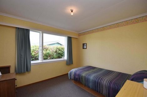 Photo of property in 38 Kirkoswald Street, Wallacetown, 9816