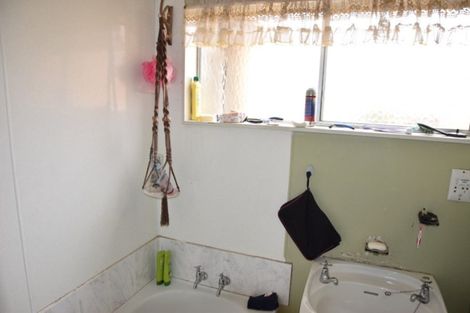 Photo of property in 626 Bluff Highway, Clifton, Invercargill, 9812