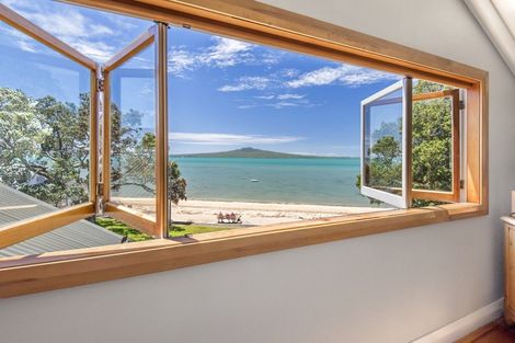 Photo of property in 48 Cheltenham Road, Devonport, Auckland, 0624