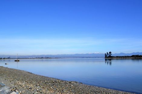 Photo of property in 69 Martin Street, Monaco, Nelson, 7011