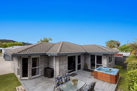 Photo of property in 16b Lord Cobham Avenue, Whakatane, 3120