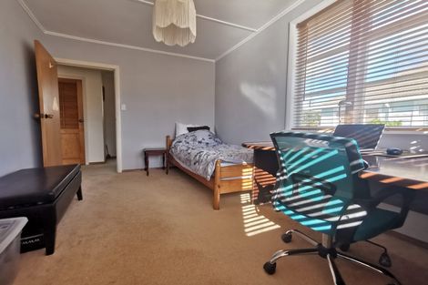 Photo of property in 219 Cambridge Terrace, Naenae, Lower Hutt, 5011